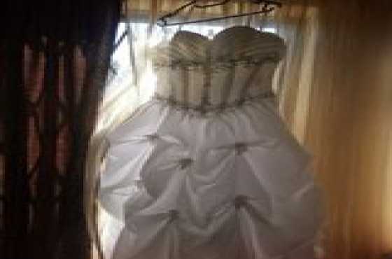 Brand new wedding dress for sale