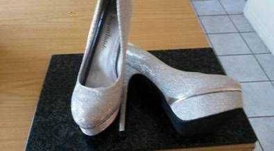 Brand New YDE Silver Shoes