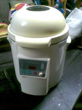 Breadmaker machine for sale