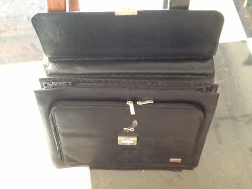 Briefcases for sale for the lot at R80.00 each