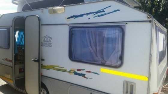 Brilliant condition , give away 1998 Jurgens expo - family caravan