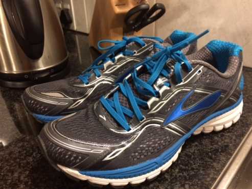 Brooks Ghost 8 running shoes