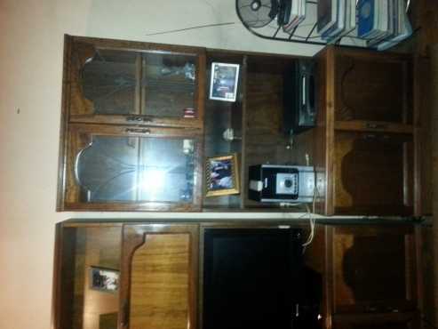 Brown 3 piece wall unit