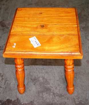 Brown Table S020881B Rosettenvillepawnshop