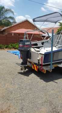 cabon cruder (Flamingo 01)90 Yamaha- 40ure op motor