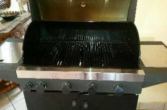 CADAC 4 Burner gas braai plus with gas stove