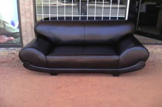 California 2 Seater Couch