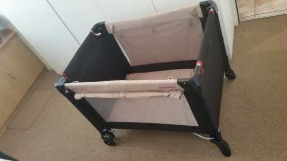 Camping Cot - Good Condition - Rand Park Ridge