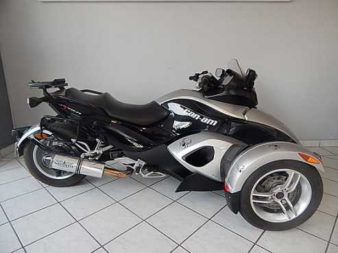 can am spyder a