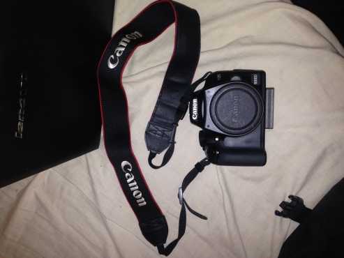 Canon 1000D body