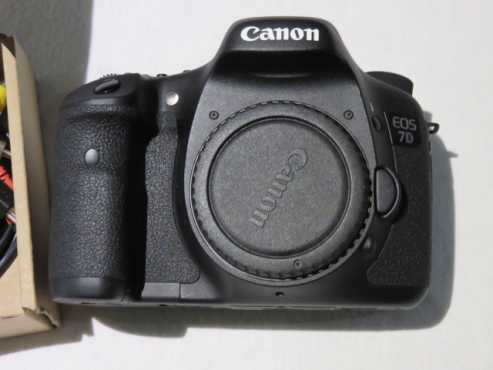 Canon 7D Body Like New