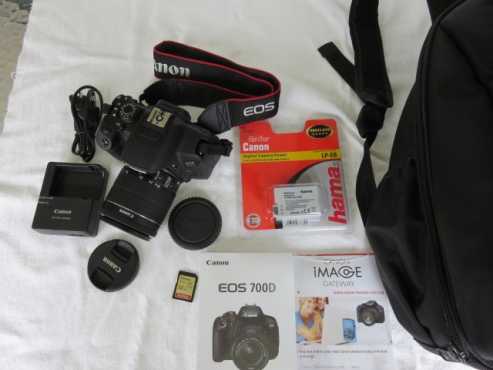 Canon EOS 700D DSLR with EF-S 18-55mm IS STM Lens  32GB Card and Bag