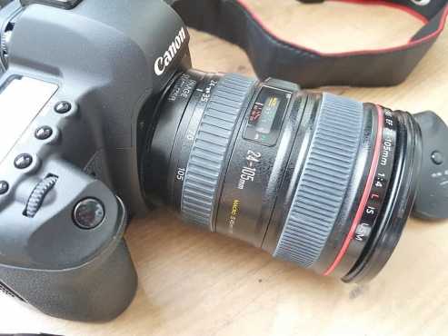 Canon-EOS-EOS-5D-Mark-II-21-1-MP-Digital-Camera-with-Lens