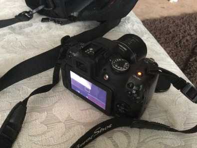 Canon SX1 IS for sale