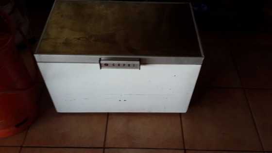 Capri coolerbox 740 x440 lyk soos n mini kis diepvries