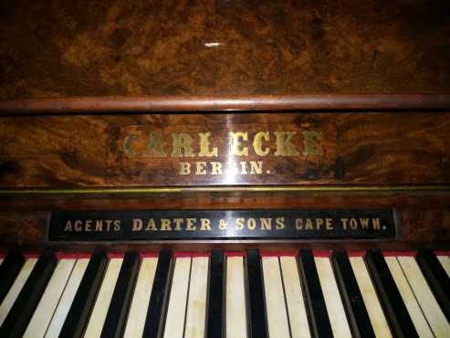 Carl Ecke Berlin upright piano