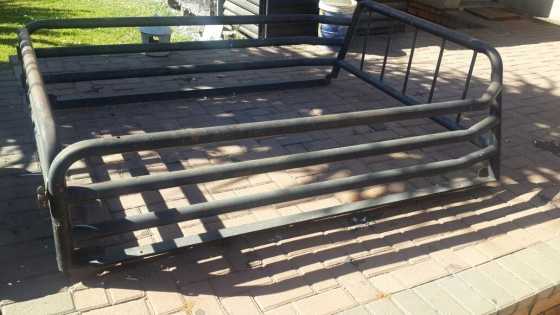 Cattle frame for single cab Tata bakkie