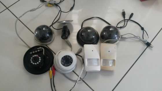 cctv cameras  surveillance cameras  security cameras