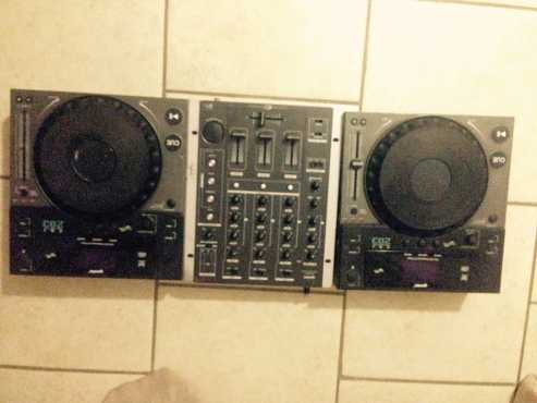 Cdj203 plus Gemini 626 Mixer