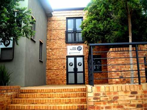 CENTURION - 150 M2 OFFICES TO LET