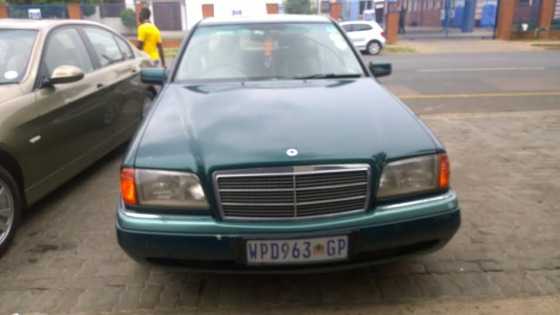 CHEAPEST OFFER Mercedes Benz c220 in good condition for R 20000.00