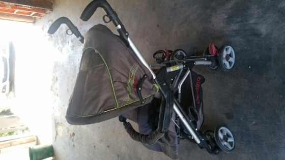 chelino pram for sale