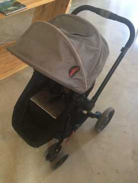 Chelino Twister Travel System