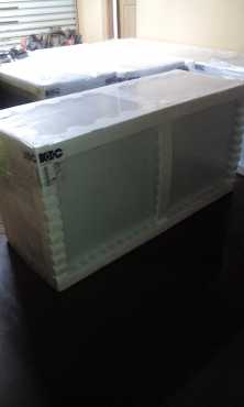 Chest Freezer KIC 570L. Brand New