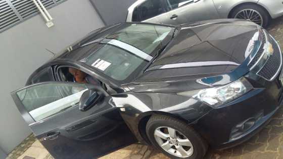 Chevrolet Cruz LS 1.8ltrs 2010 model