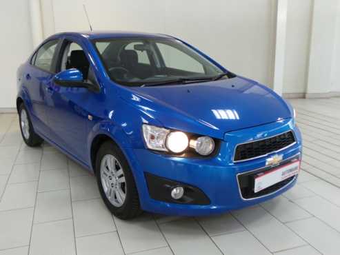 ChevroletSonic 1.6 LS 2013