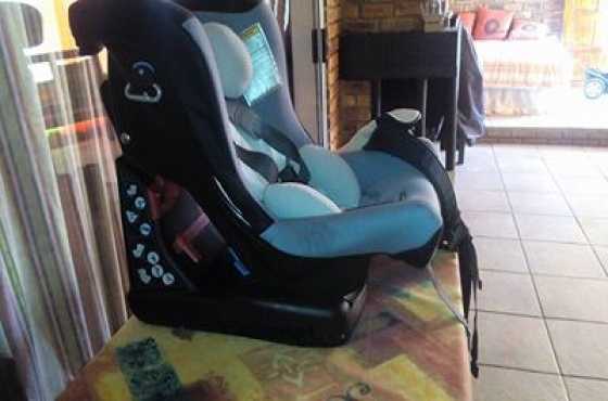 Chicco car seat and carier