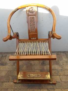 Chinese HorseShoe Chair