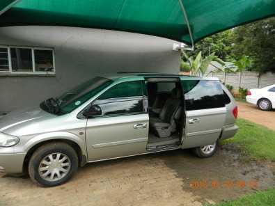 CHRYSLER GRAND VOYAGER.