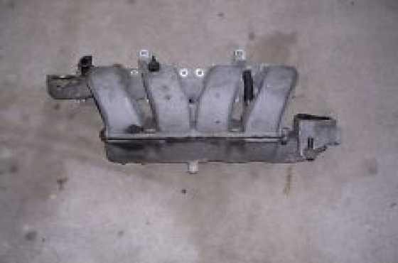 Chrysler neon inlet and exhaust manifold    for sale     contact 0764278509   whatsapp 0764278509