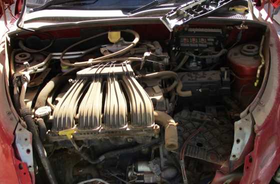 Chrysler PT Cruiser 2L Engine