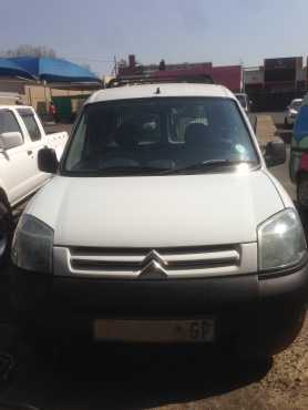 Citroen Berlingo 1.9D 2009 R52000.00