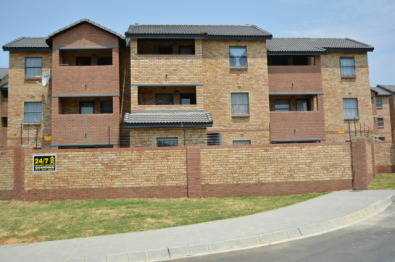 CLASSY  2BED 1BATH TO LET IN MIDRAND ( SAN RIDGE H