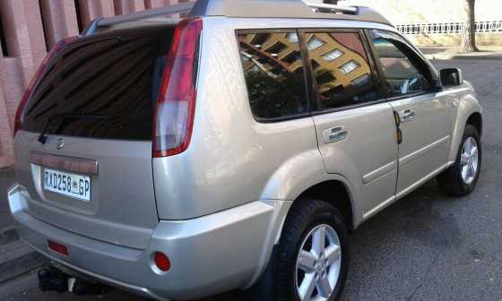 Clean 2006 Nissan X-trail Auto 2.0 for sale.