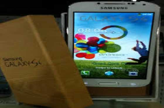 Clean Samsung galaxy S4, 32gb.. Excellent Smart phones. Never used