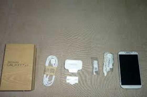 Clean Samsung Galaxy S4,Plus sealed Accessories. Never used.