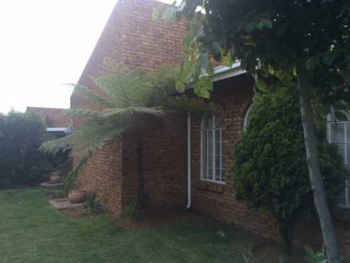 Cluster to let in Northvilla, Benoni