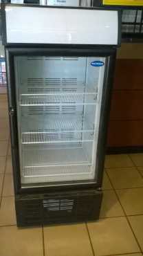 Cold drink fridge