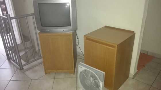 Colour tv with remote