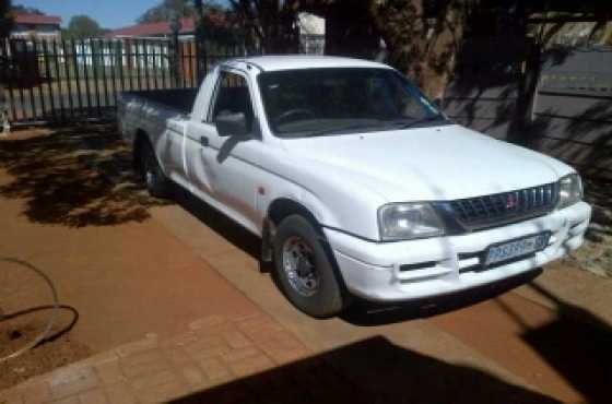 Colt Hi  Line 2003