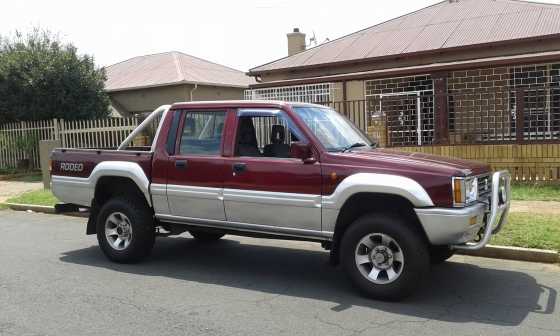 Colt Rodeo Bakkie 4x4 V6 Double cab