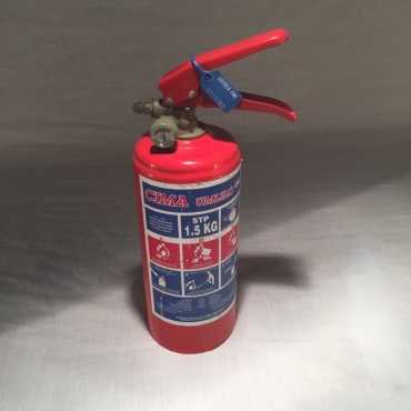 Compact Cima Umlilo 1,5kg DCP fire extinguisher.