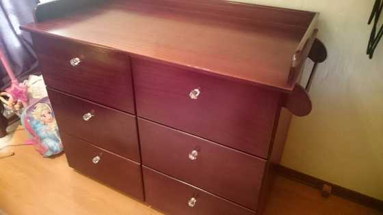 compactum and shelf