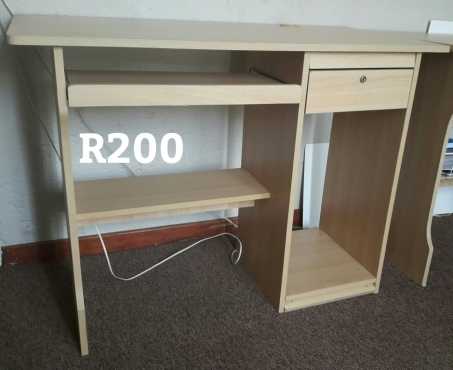 COMPUTER DESKS FOR SALE