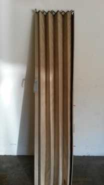 Concertina door for sale R100