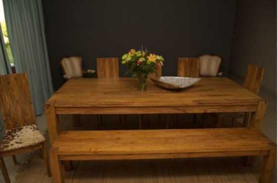 Contemporary Dining Room Table and Chairs from Tokkara Living